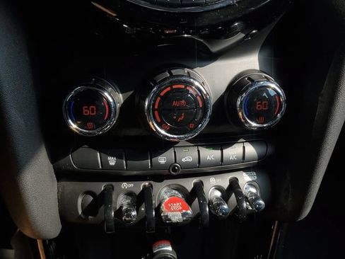 Used 2018 MINI Cooper S FWD image 24