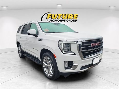 Used 2021 GMC Yukon SLT w/ SLT Premium Package image 1