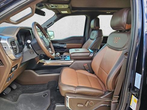 Used 2025 Ford F150 King Ranch w/ FX4 Off-Road Package image 18