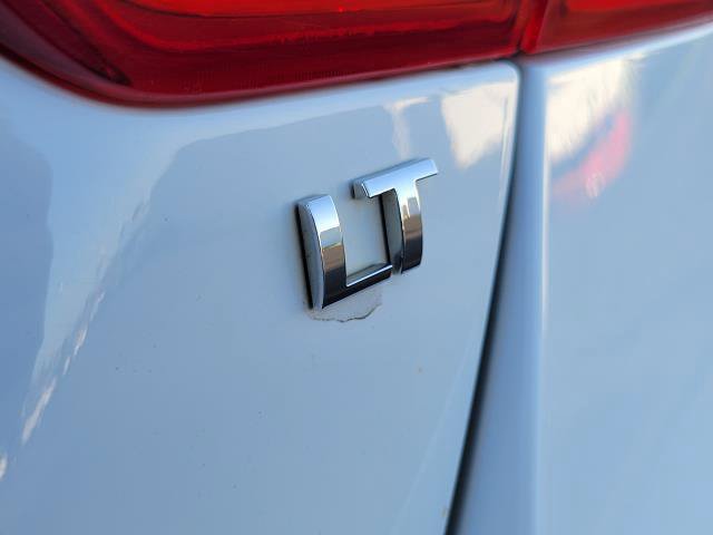 Used 2015 Chevrolet Impala LT w/ Convenience Package FWD image 6