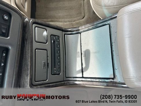 Used 2004 GMC Yukon Denali AWD/4WD image 13
