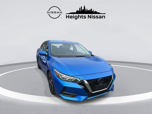 Used 2020 Nissan Sentra SV image 2
