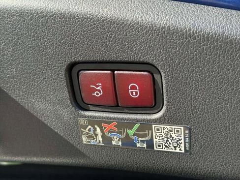 Used 2024 Mercedes-Benz CLE 300 4matic image 10