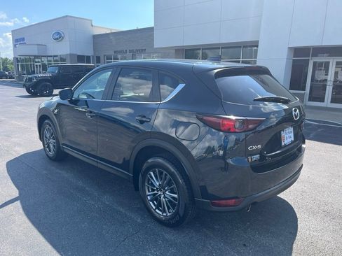 Used 2020 MAZDA CX-5 Touring FWD image 3
