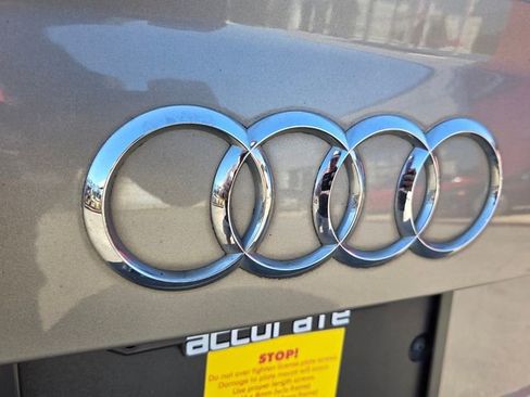 Used 2017 Audi Q7 3.0T Prestige image 14