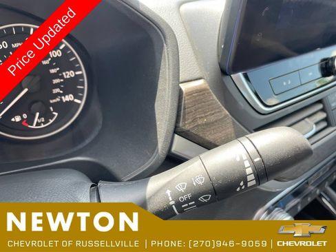 Used 2025 Nissan Altima 2.5 SL AWD/4WD image 15
