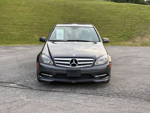 Used 2011 Mercedes-Benz C 300 4MATIC Sedan image 2