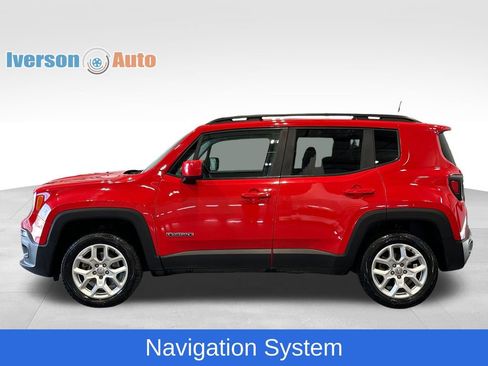 Used 2018 Jeep Renegade Latitude w/ UConnect 8.4 Nav Group AWD/4WD image 6