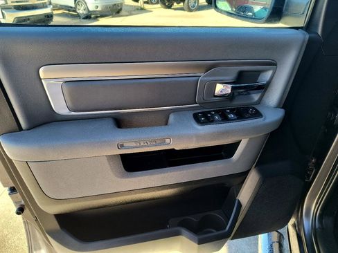 Used 2014 RAM 1500 Big Horn image 15