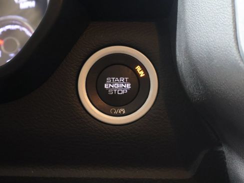 Used 2019 RAM 1500 Big Horn AWD/4WD image 25
