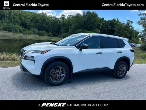 Used 2022 Nissan Rogue S AWD/4WD image 1