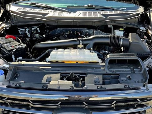 Used 2024 Ford F150 XLT w/ Mobile Office Package image 32