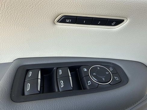 Certified 2021 Cadillac XT5 Premium Luxury image 19