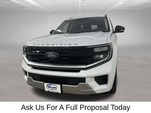 Used 2025 Ford Expedition Max Platinum AWD/4WD image 6