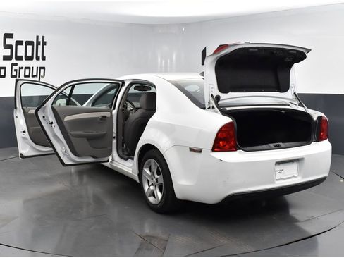 Used 2012 Chevrolet Malibu LS FWD image 27