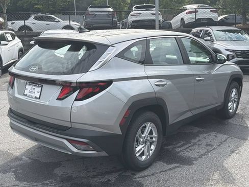 New 2026 Hyundai Tucson SE FWD image 8