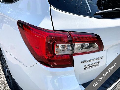 Used 2018 Subaru Outback 2.5i Limited AWD/4WD image 27
