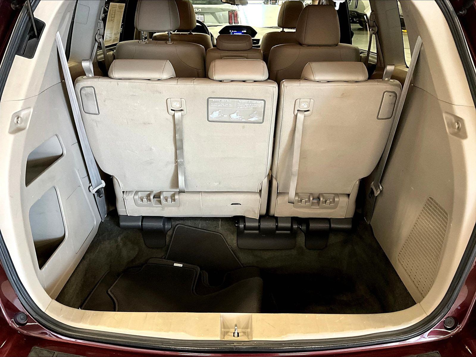 Used 2014 Honda Odyssey EX-L image 37