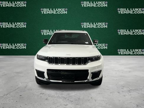 Used 2024 Jeep Grand Cherokee L Limited image 11