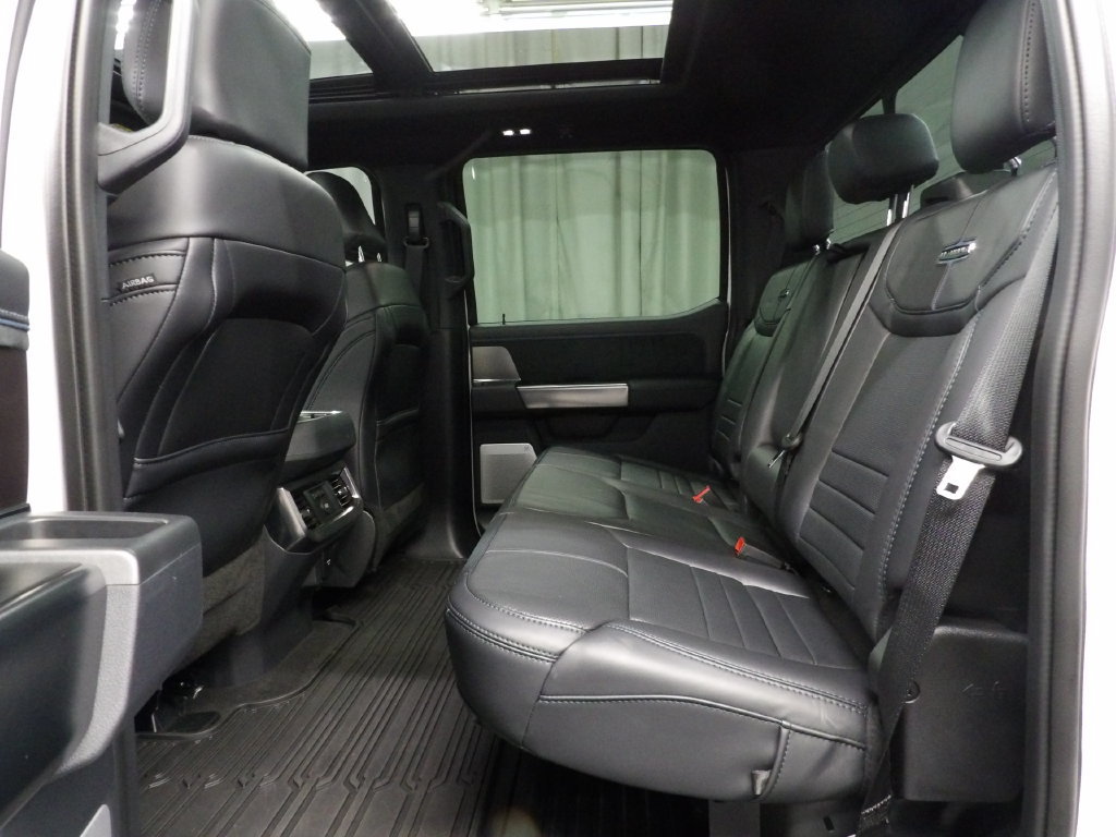 Used 2026 Ford F250 Platinum AWD/4WD image 17
