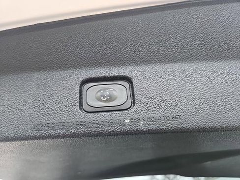 Used 2019 Ford Explorer XLT w/ Equipment Group 202A image 29