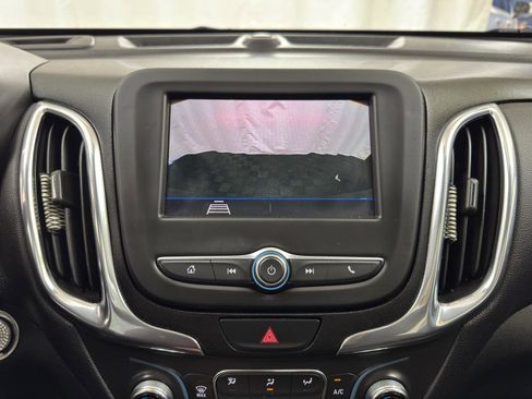 Used 2020 Chevrolet Equinox LT AWD/4WD image 24