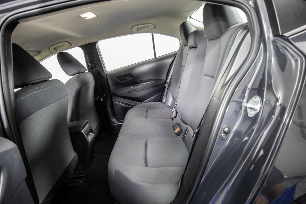 Used 2024 Toyota Corolla LE FWD image 11