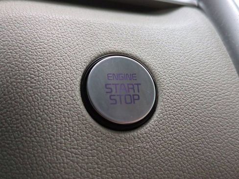 Certified 2023 Kia Sorento S FWD image 28