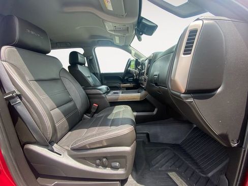 Used 2019 GMC Sierra 2500 Denali w/ Duramax Plus Package image 15
