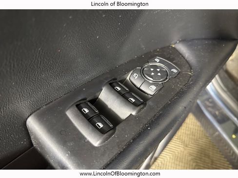 Used 2022 Lincoln Nautilus Reserve image 55