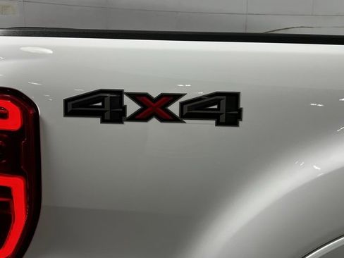 Used 2020 Ford Ranger XLT w/ Equipment Group 301A Mid image 9