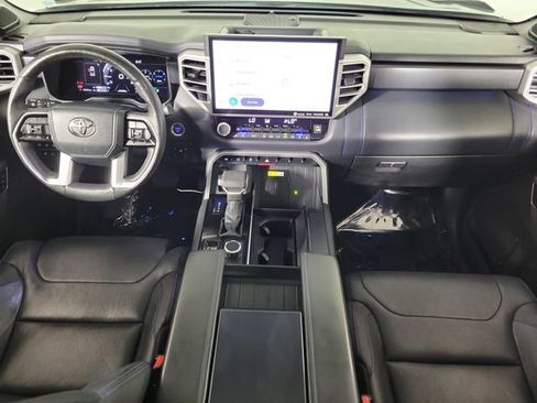 Used 2022 Toyota Tundra Platinum AWD/4WD image 16