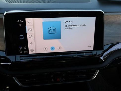 New 2026 Volkswagen Atlas SE image 23