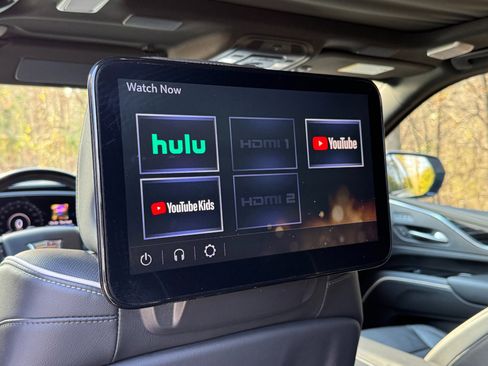 Used 2023 Cadillac Escalade ESV Sport w/ Touring Package image 46