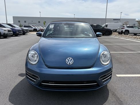 Used 2019 Volkswagen Beetle 2.0T S FWD image 2