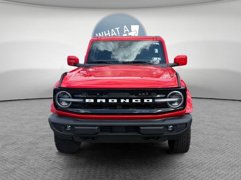 Used 2022 Ford Bronco Outer Banks AWD/4WD image 9