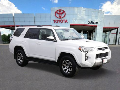 Certified 2024 Toyota 4Runner TRD Off-Road image 2