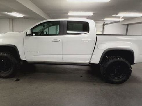 Used 2022 Chevrolet Colorado ZR2 image 5