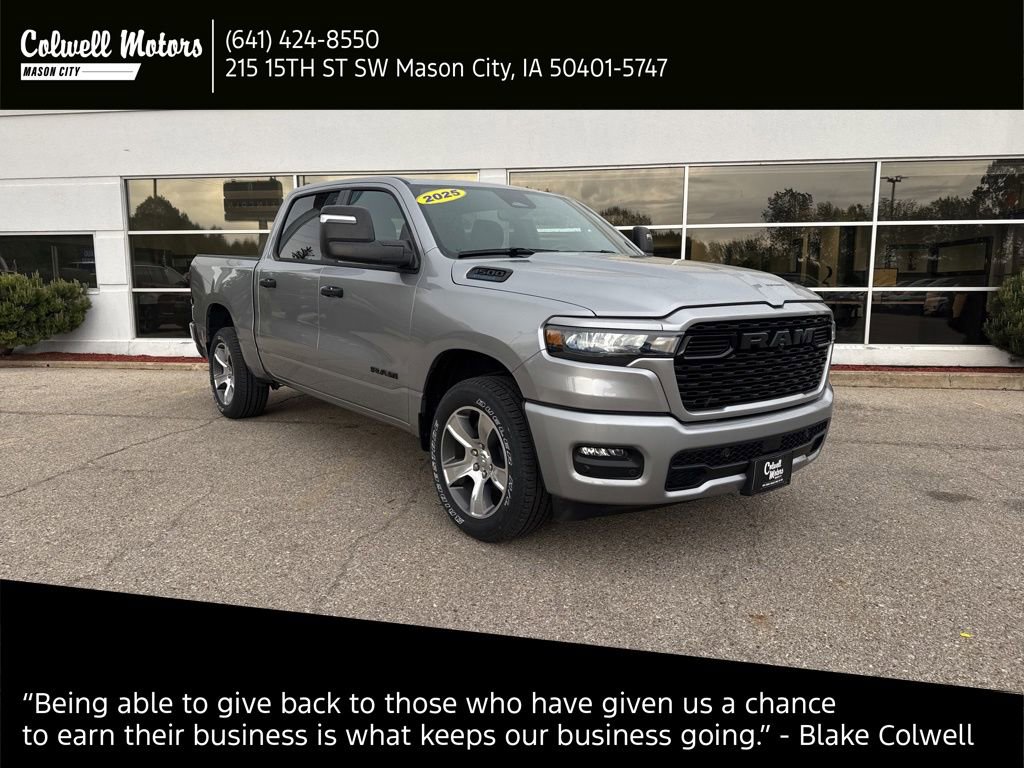 Used 2025 RAM 1500 Tradesman AWD/4WD image 1