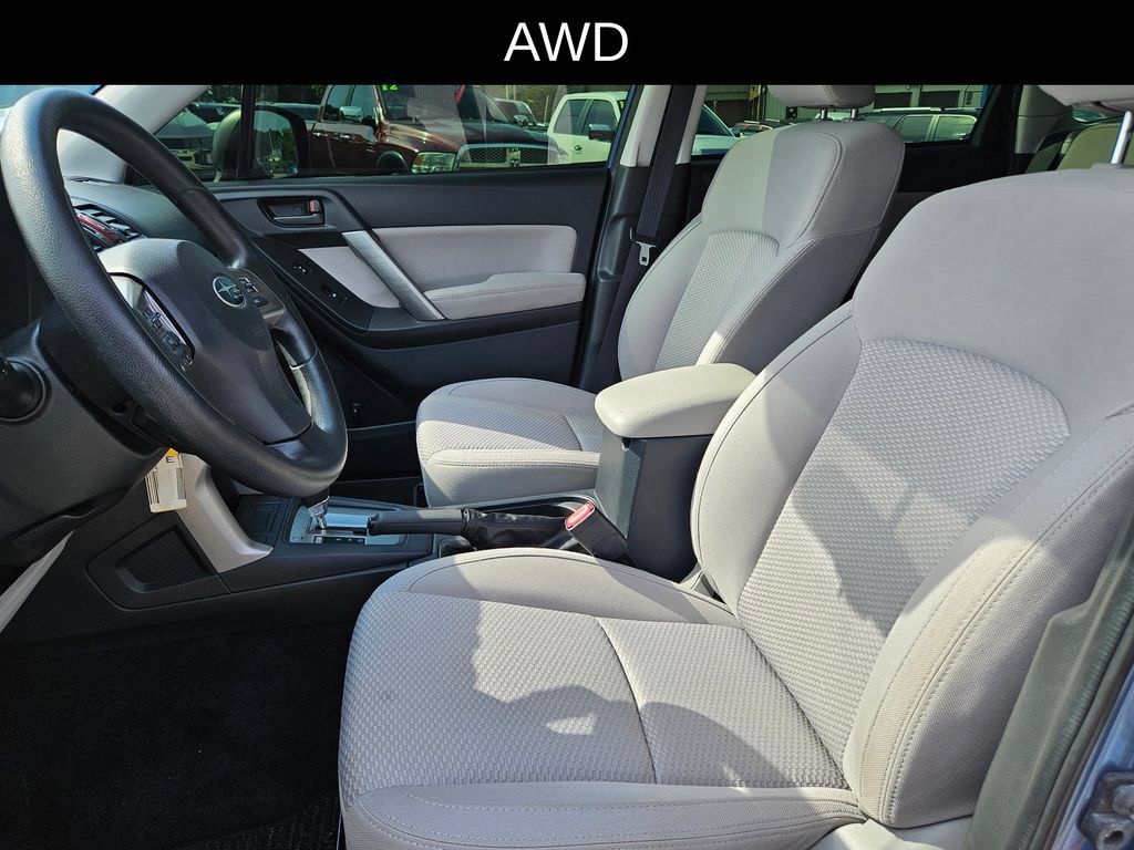 Used 2015 Subaru Forester 2.5i w/ Alloy Wheel Package AWD/4WD image 14