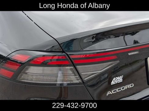 Used 2024 Honda Accord EX image 9