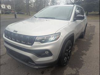 New 2025 Jeep Compass Latitude w/ Convenience Group image 1
