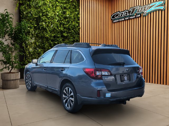 Used 2017 Subaru Outback 2.5i Limited AWD/4WD image 4