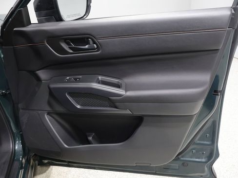 Used 2024 Nissan Pathfinder Rock Creek image 23