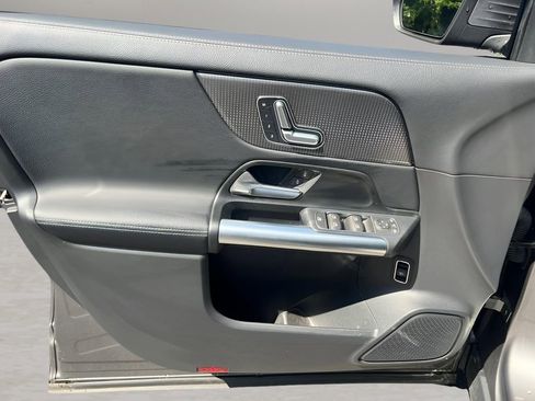 Used 2023 Mercedes-Benz GLA 250 GLA 250 image 24