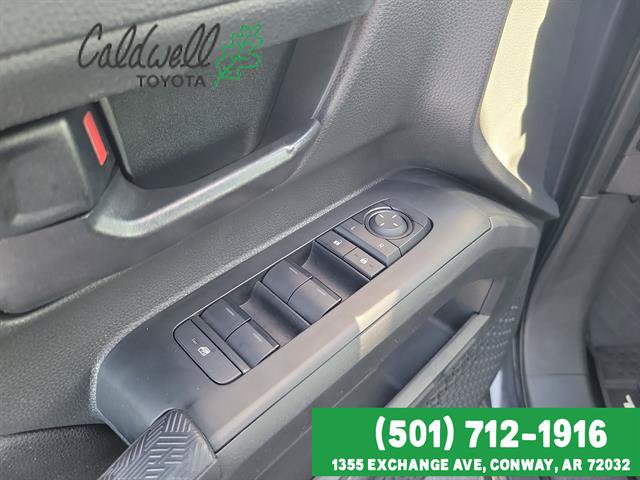 Certified 2025 Toyota Tacoma SR5 AWD/4WD image 11