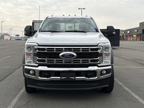 New 2026 Ford F550 4x4 Crew Cab image 8