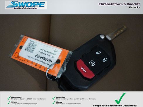 Used 2021 Jeep Wrangler Unlimited Sahara w/ Cold Weather Group image 30