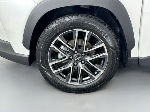 Certified 2026 Toyota Corolla Cross XLE w/ Convenience Package FWD image 31