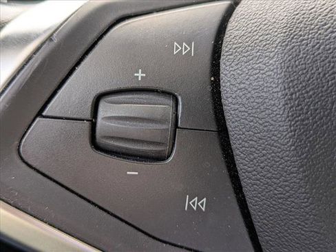 Used 2015 Tesla Model S 85D image 9